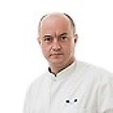 Врач Чекалин Григорий Александрович