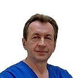 Врач Гореванов Эдуард Александрович